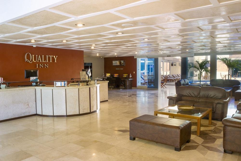 Quality Inn Mazatlán Esterno foto
