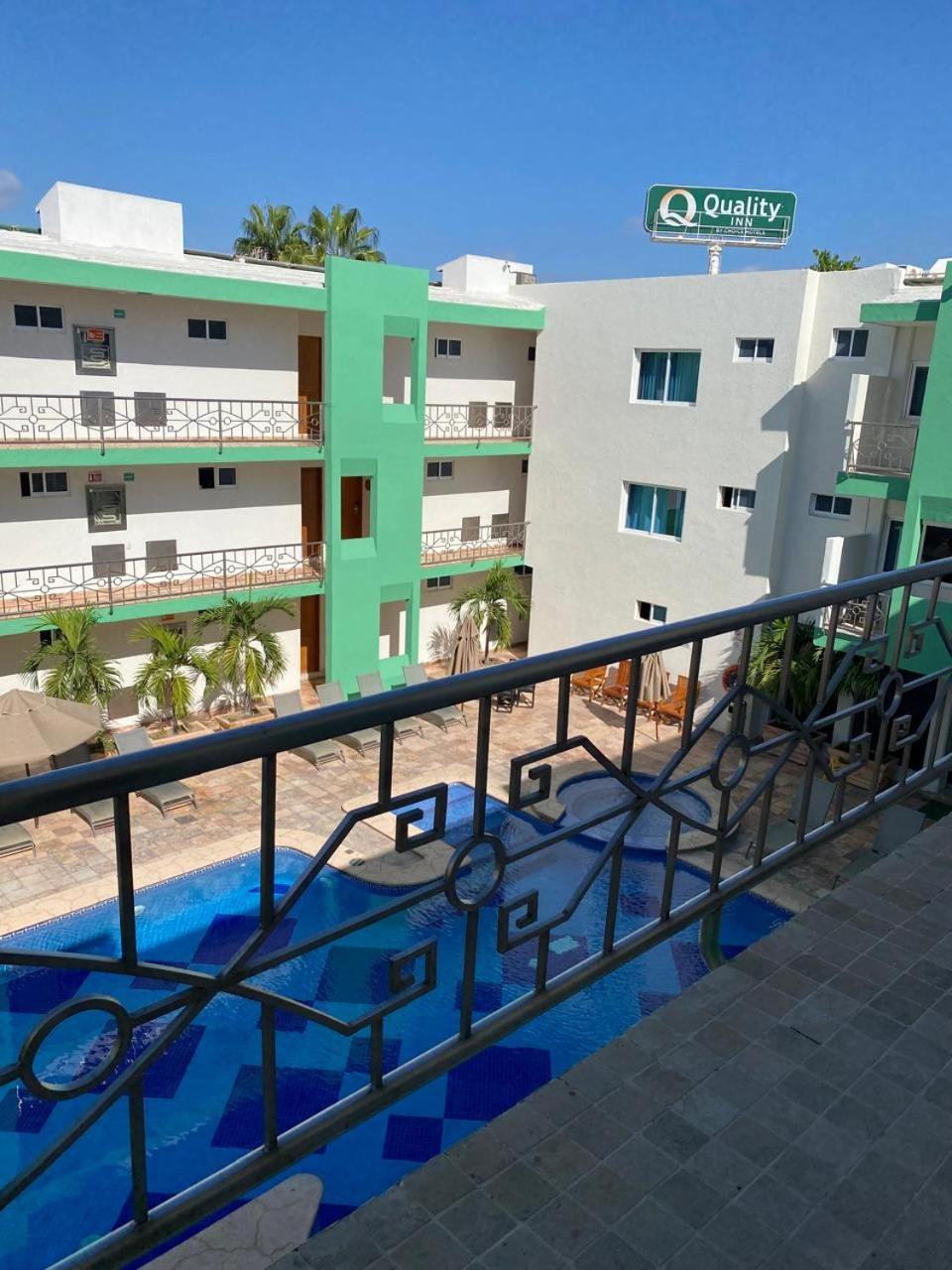 Quality Inn Mazatlán Esterno foto