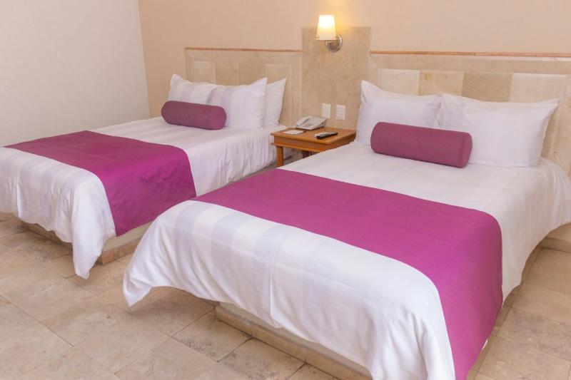 Quality Inn Mazatlán Esterno foto